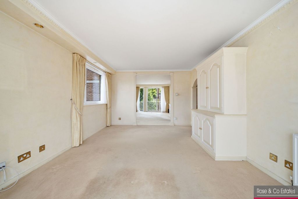 Blair Court, Boundary Road St Johns Wood